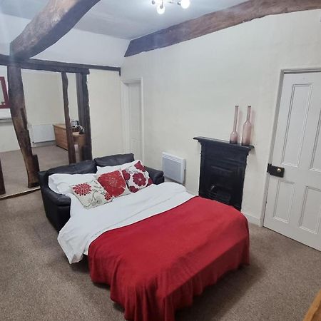 The George & Dragon Hotel Long Melford Room photo